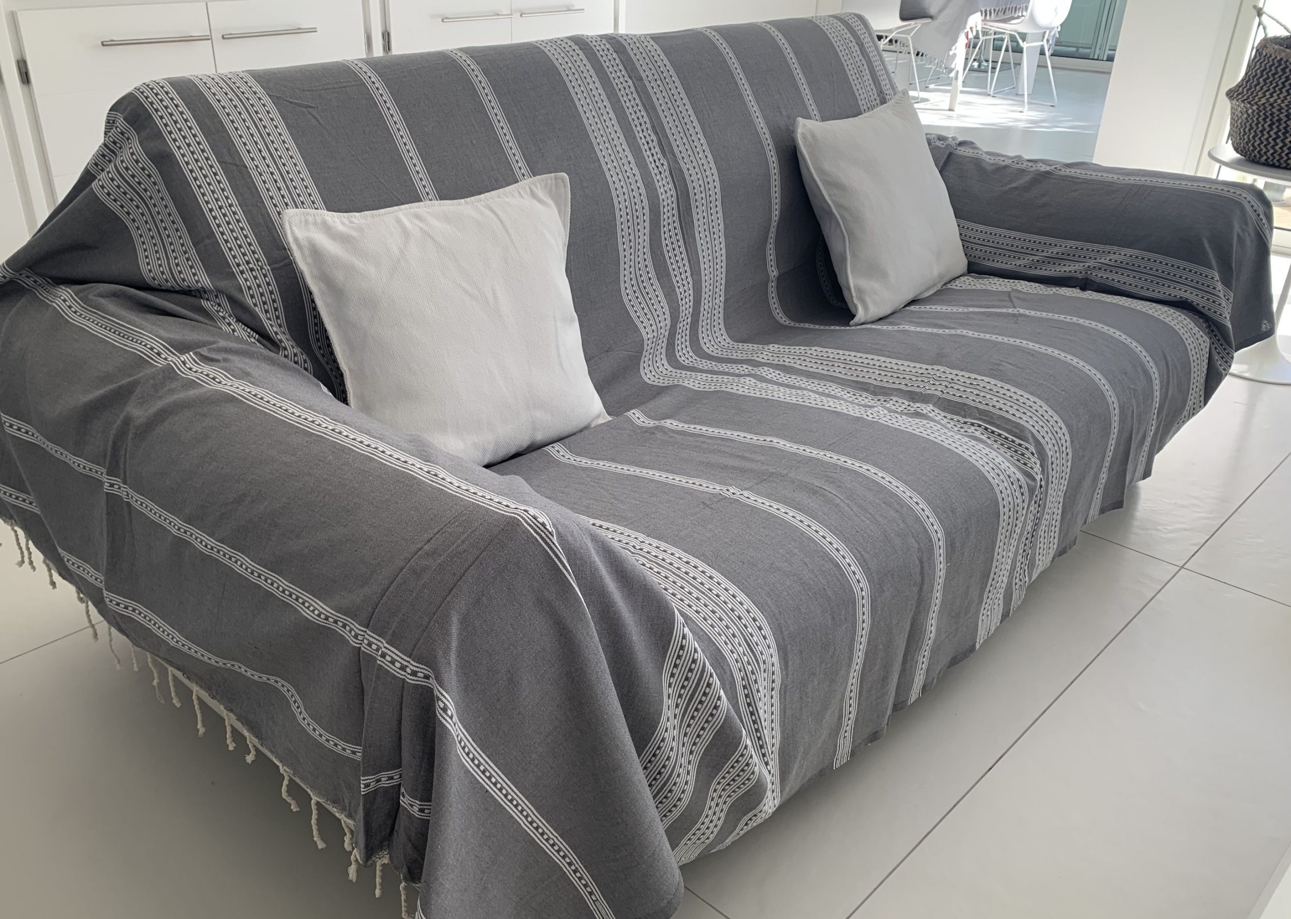 ambiance jeté traditionnelle gris